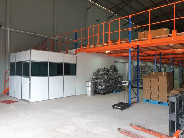 Frame supported mezzanine floor system for a Pharmaseutical company in Ja-ela — 3 of 4