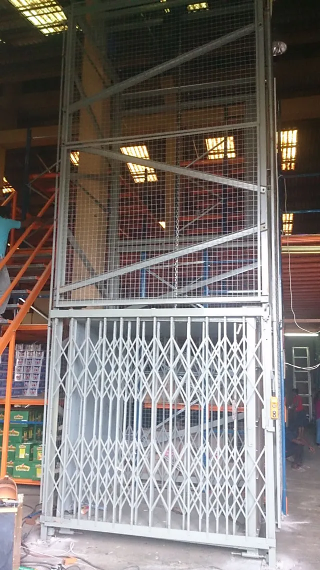 2 Tier Shelving system for a Food products storage company in Mattakkuliya — 5 of 14