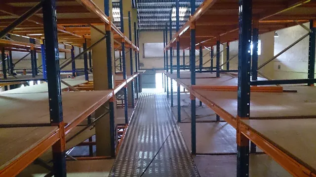 2 Tier Shelving system for a Food products storage company in Mattakkuliya — 10 of 14