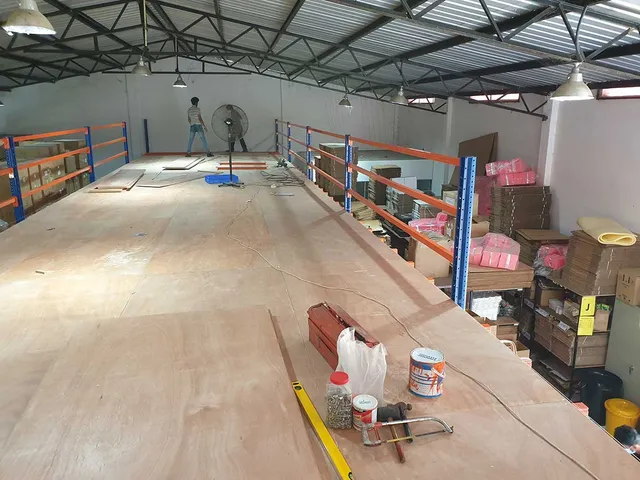 Frame supported mezzanine floor to store finished goods for an electronic component export company in Panadura — 2 of 4