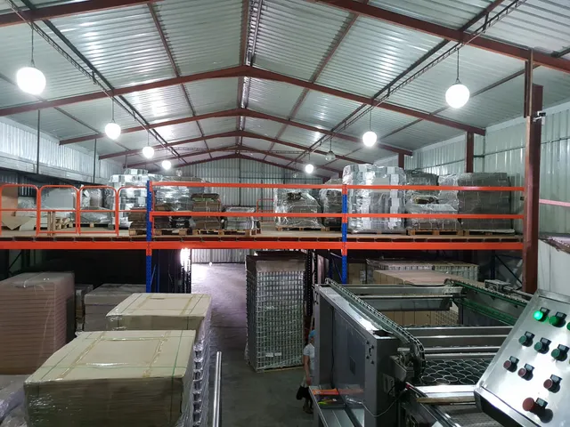 Frame supported mezzanine floor to store packing material for a Coconut products export company in Dankotuwa — 10 of 12