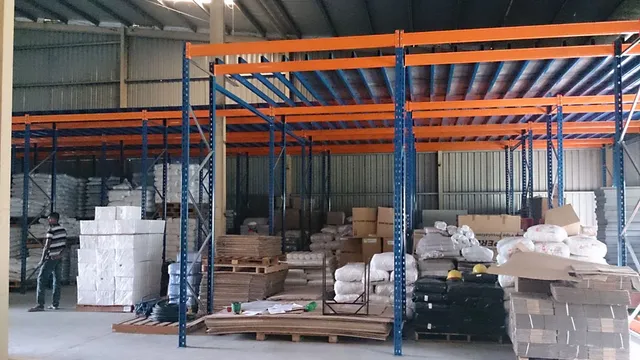 Frame supported mezzanine floor to store raw material for a packaging company in Horana — 4 of 9