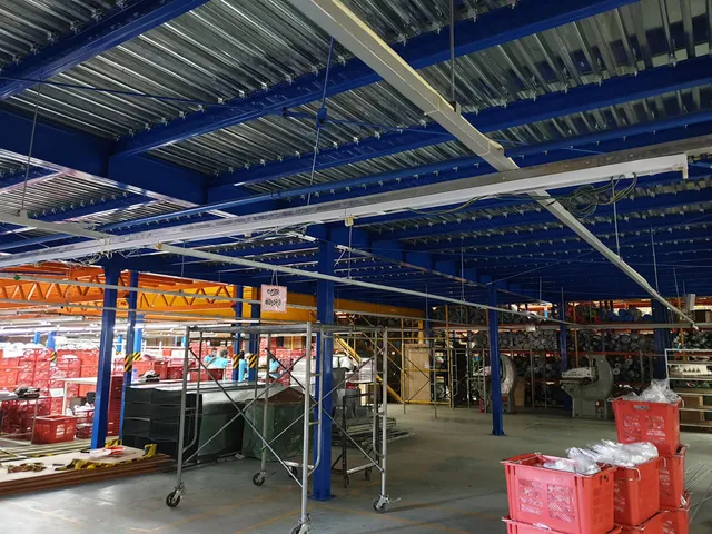 Mezzanine floor for cutting machines for an apparel export company in Wathupitiwala FTZ — 3 of 9