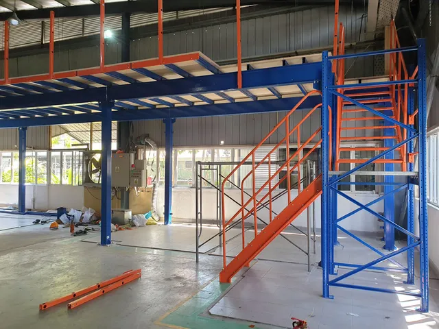 Mezzanine floor for office cubicles for a Glove manufacturing factory in Katunayake FTZ — 3 of 15