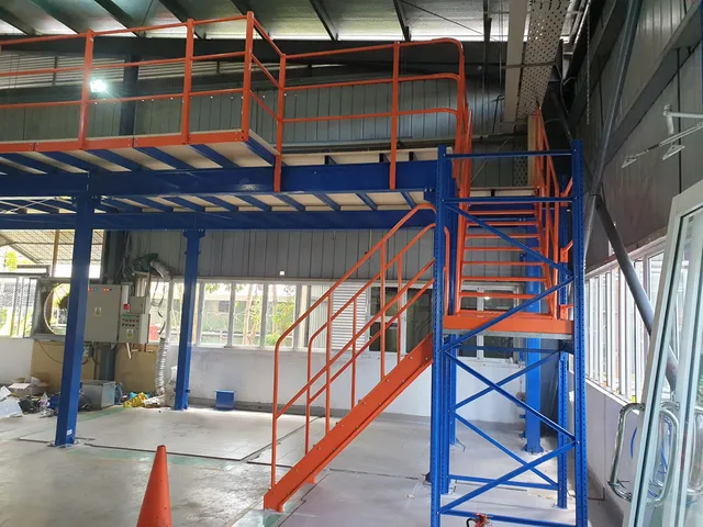 Mezzanine floor for office cubicles for a Glove manufacturing factory in Katunayake FTZ — 13 of 15