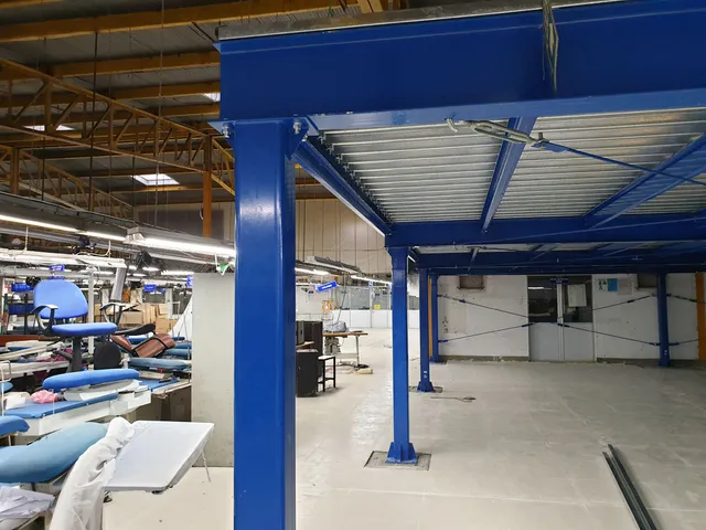 Mezzanine floor for office cubicles for an export company in Mathugama — 11 of 14