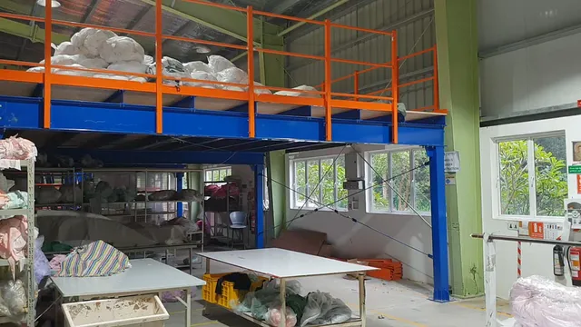 The long span Mezzanine floor for apparel factory in Buttala — 7 of 13