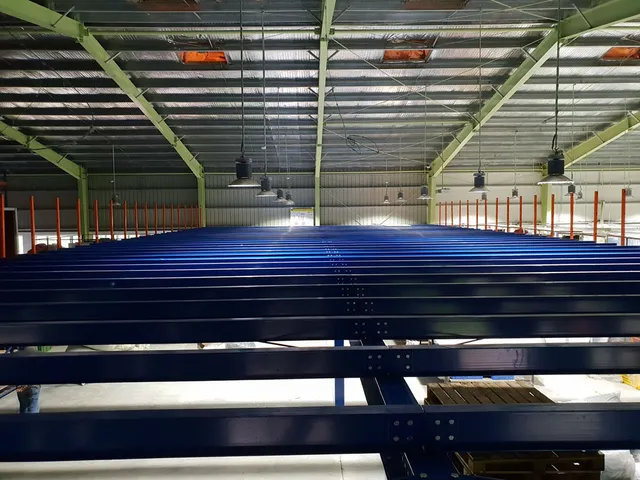 The long span Mezzanine floor for apparel factory in Buttala — 13 of 13