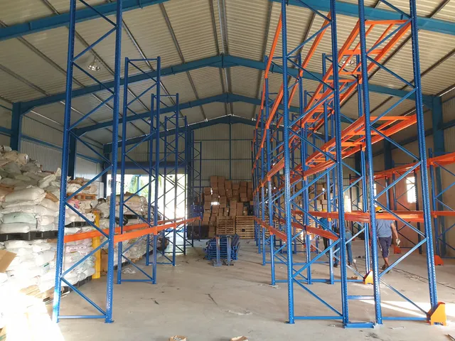 Selective Pallet Racking System for a Plastic products manufacturing company in Dankotuwa — 2 of 8