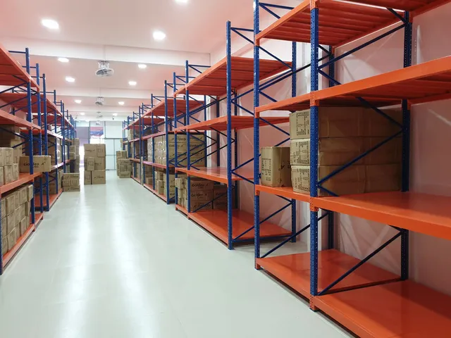 Shelving system done for a stationary goods import company in Colombo 14 — 8 of 10