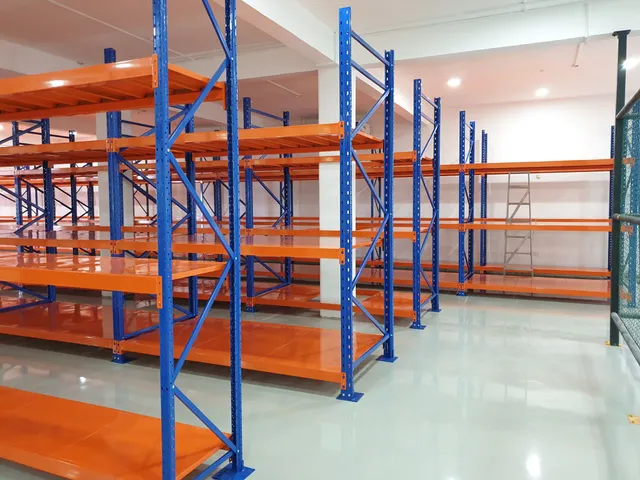 Shelving system for a Pharmaceutical company in Kelaniya — 5 of 10