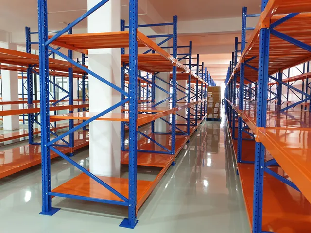 Shelving system for a Pharmaceutical company in Kelaniya — 8 of 10
