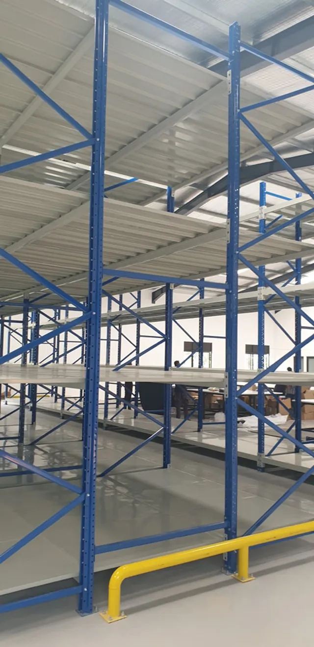 Shelving system for an apparel export company in Lakshapana — 9 of 38