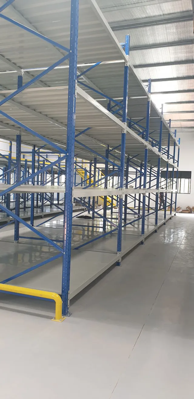 Shelving system for an apparel export company in Lakshapana — 12 of 38