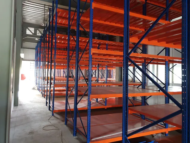 Shelving system for a power distribution solutions company in Wattala — 4 of 11