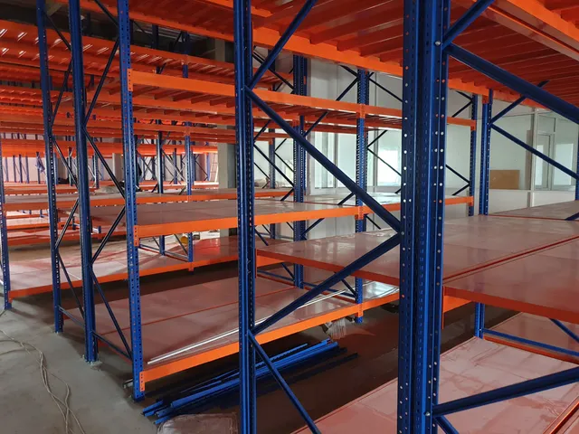 Shelving system for a power distribution solutions company in Wattala — 9 of 11
