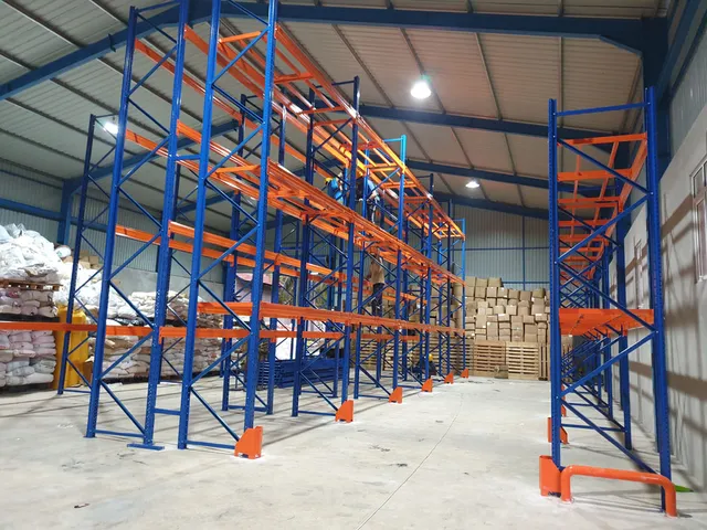 Selective Pallet Racking System for a Plastic products manufacturing company in Dankotuwa