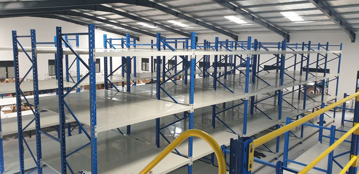 Shelving system for an apparel export company in Lakshapana